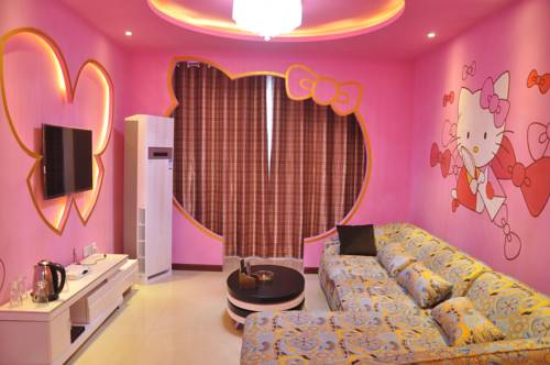 Huazhong Theme Apartment Hotel