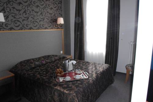 Golden Tulip Reims l